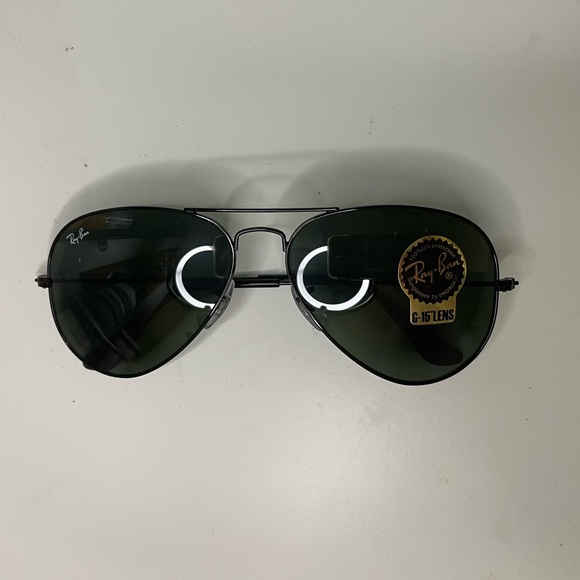 Ray-Ban Aviators - Picture 3 of 3